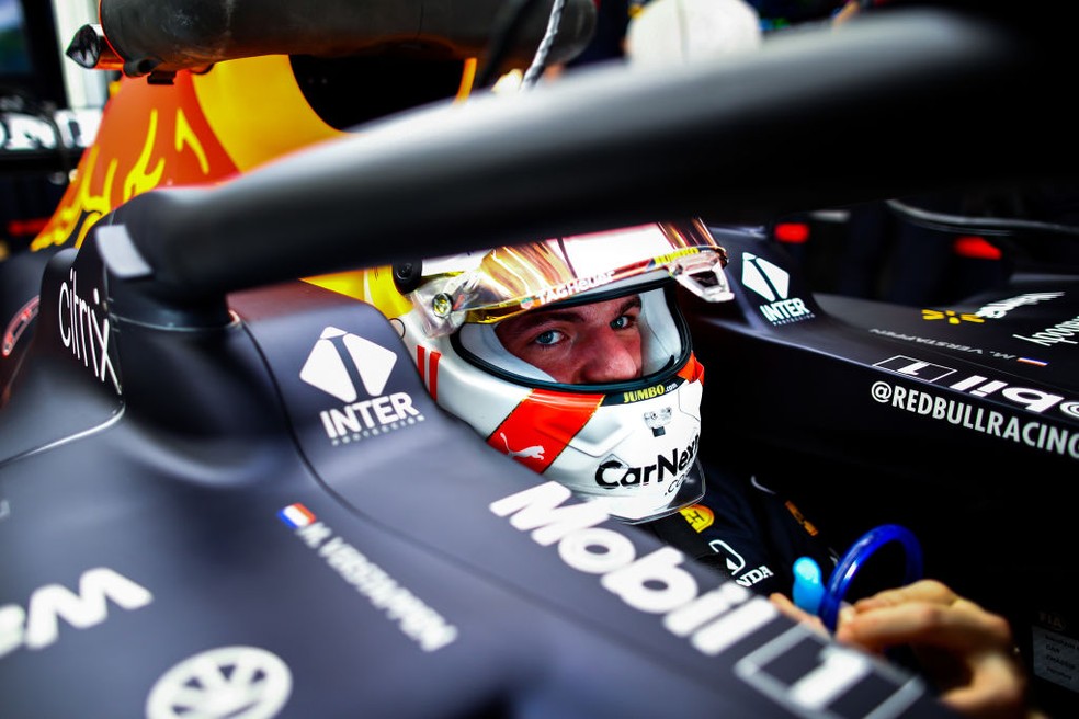 Max Verstappen, da RBR, no GP do Bahrein de 2021 — Foto: Mark Thompson/Getty Images
