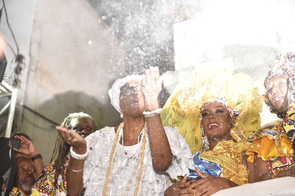 Bloco afro Ilê Aiyê saiu no carnaval em Salvador neste sábado (22). — Foto: Adriano Cardoso/Ag Haack