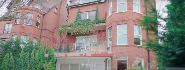 A casa do jogador Son Heung-min, em Londres: quatro andares — Foto: Reprodução/YouTube