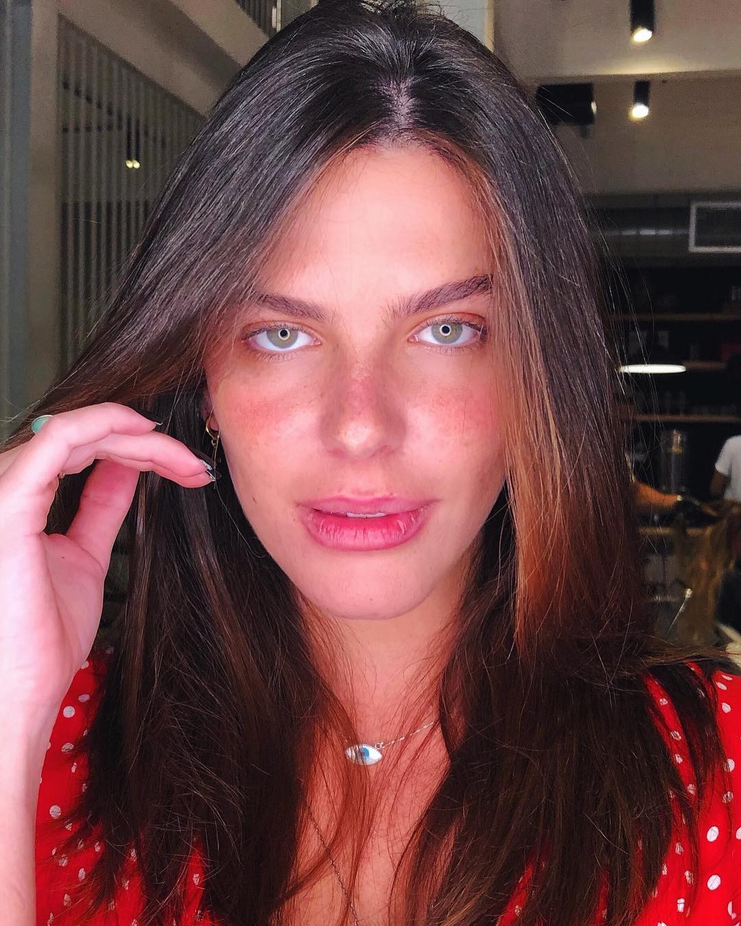 Mariana Goldfarb exibe novo corte de cabelo Revista Marie Claire