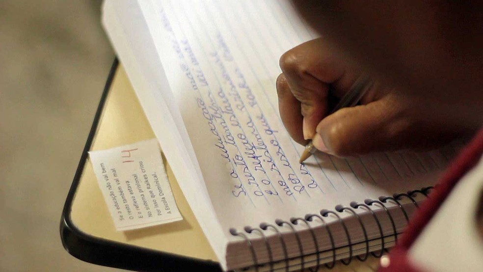 Quase 13% da populaÃ§Ã£o potiguar com mais de 15 anos nÃ£o sabe ler e escrever, segundo Pnad 2018.  â€” Foto: ReproduÃ§Ã£o / TV Globo
