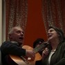 Foto: (Demonstrações de solidariedade nas janelas da Itália / Reprodução/ BBC)