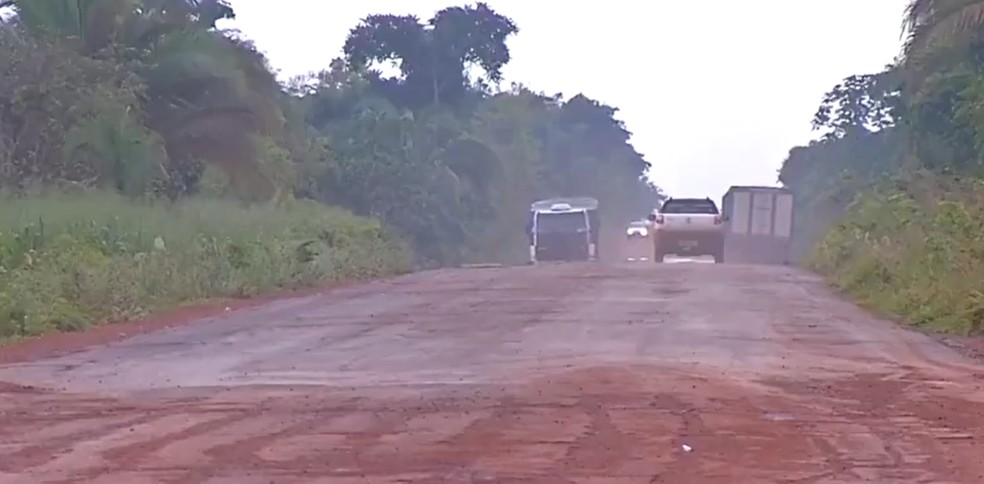 Rodovias federais e estaduais em MT são avaliadas como regulares, ruins e péssimas pela pesquisa da CNT — Foto: Reprodução