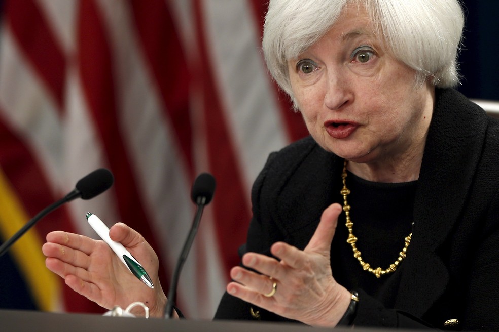 Chefe do Fed, Janet Yellen, durante entrevista coletiva nesta quinta-feira (17) (Foto: Reuters)