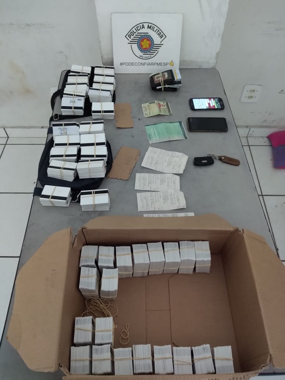 Casal é preso suspeito de estelionato na região central de Sorocaba — Foto: Divulgação/ Polícia Militar