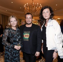 Clare Casey, Manuel Arnaut e Anita Gigovskaya 