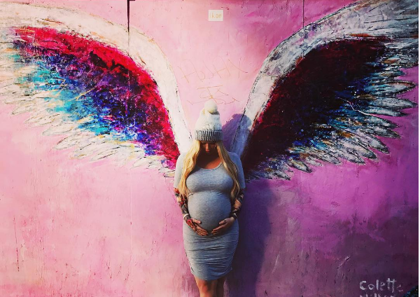 A atriz Jenna Jameson está esperando seu segundo filho (Foto: Instagram)
