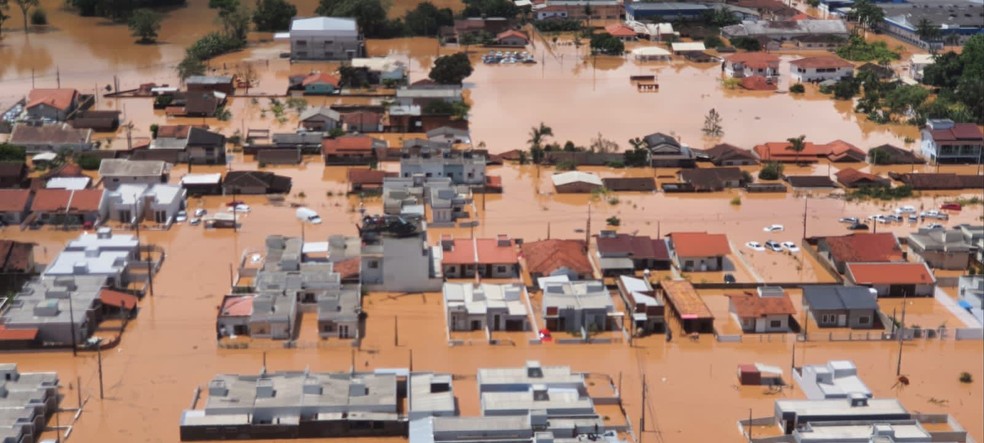 Alagamento em São João Batista, na Grande Florianópolis — Foto: CBM/Divulgação