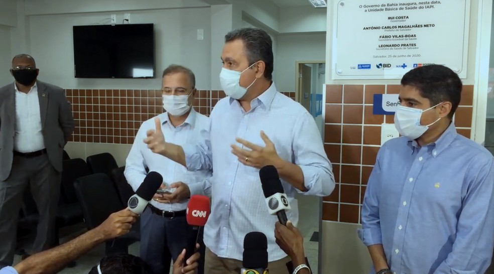 Rui Costa anunciou a ado&ccedil;&atilde;o do toque de recolher em Itaberaba &mdash; Foto: Reprodu&ccedil;&atilde;o / Facebook