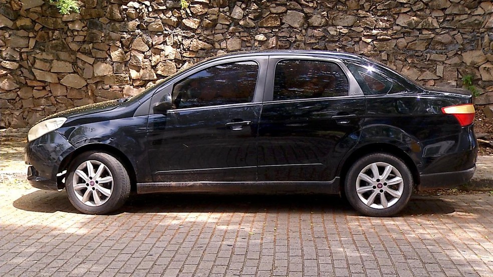 Carro usado pelo motorista de aplicativo foi encontrado no sábado (3). — Foto: Ayrton Freire/Inter TV Cabugi