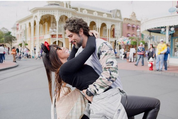 Marcos e Suzana em momento de amor na Disney (Foto: Reprodução - Instagram)