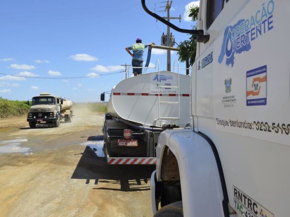 Três municípios do RN voltam a receber carros-pipa para abastecimento de  água | Rio Grande do Norte | G1