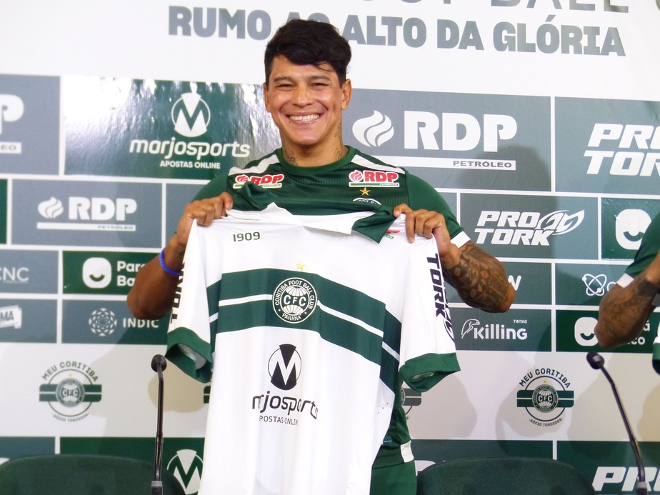 Giovanni Augusto quer brigar pela vaga de camisa 10 no ...