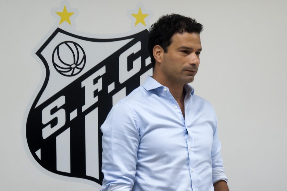 Gustavo Vieira de Oliveira não é mais executivo de futebol do Santos (Foto: Ivan Storti/Santos FC)
