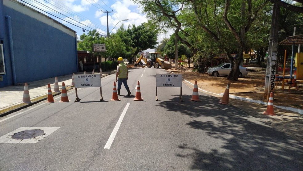 Avenida Ayrton Senna é interditada em Neópolis, na Zona Sul de Natal — Foto: Divulgação