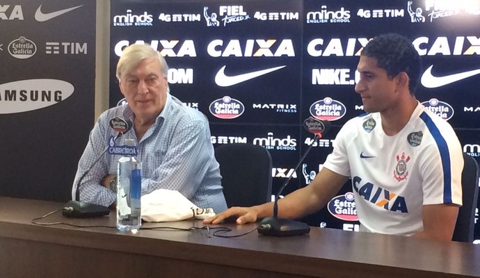 Flávio Adauto Pablo Corinthians (Foto: Diego Ribeiro)