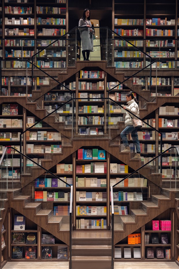 Livraria na China impressiona com ilusão de óptica (Foto: Reprodução)