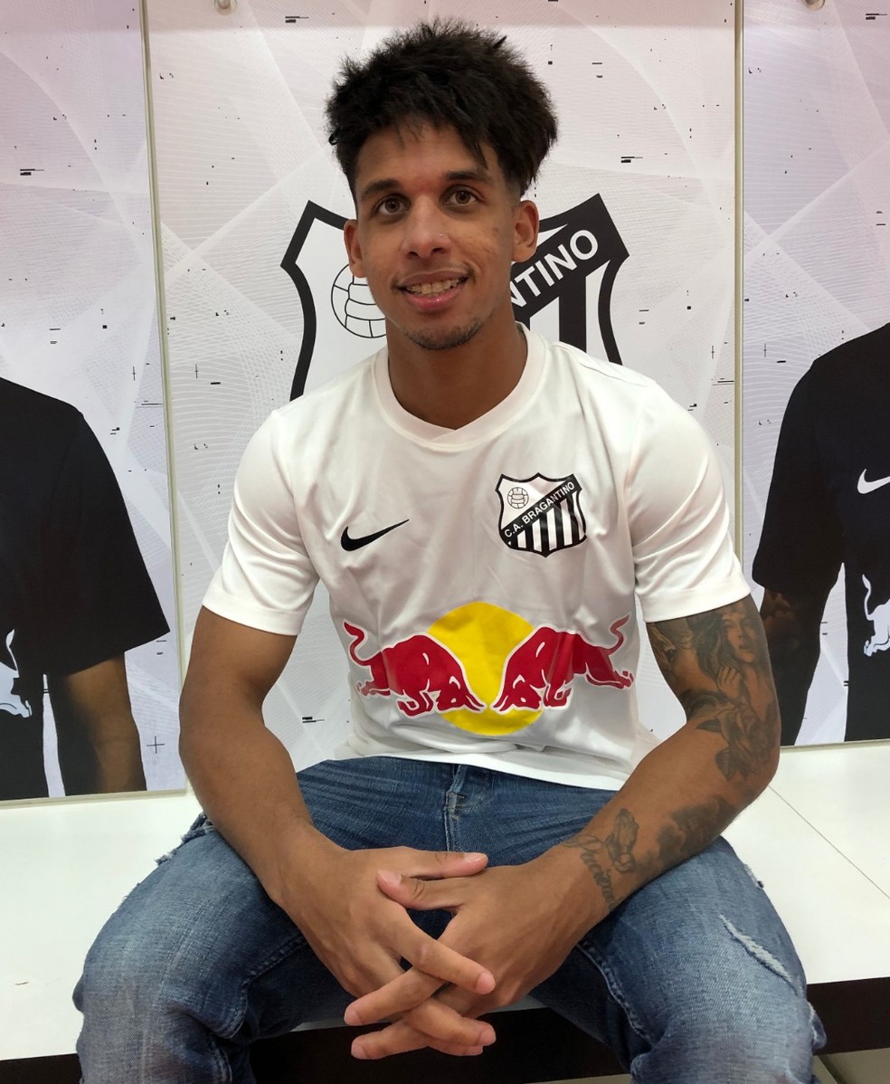 Bragantino contrata meia Vitinho, do Palmeiras, por ...