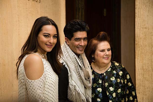 Manish Malhotra the hot Bollywood designer with Suzy and actress Sonakshi Sinha   (Foto:  Rohan Hande )