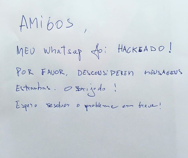 Ângelo Paes Leme faz post para avisar que teve WhatsApp hackeado (Foto: Reprodução/Instagram)
