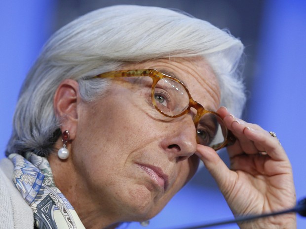 Diretora do FMI, Christine Lagarde, no Fórum Econômico Mundial em Davos, neste sábado (26) (Foto: Reuters)