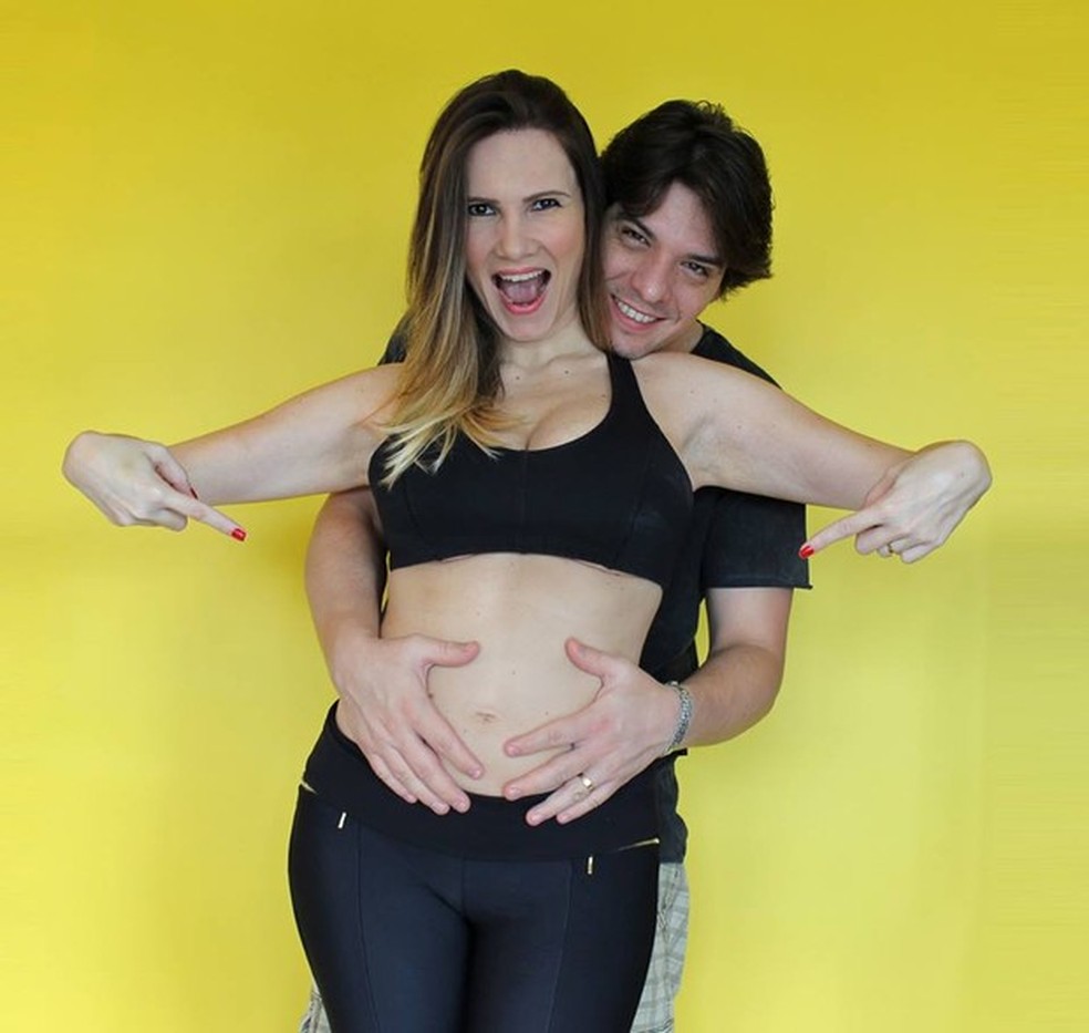 Josi e o marido, Daniel Ramos — Foto: Reprodução/Facebook