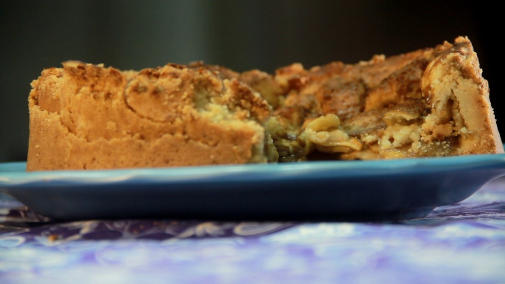 Aprenda como fazer receita de torta de maçã no Chef JPB — Foto: TV Cabo Branco/Reprodução