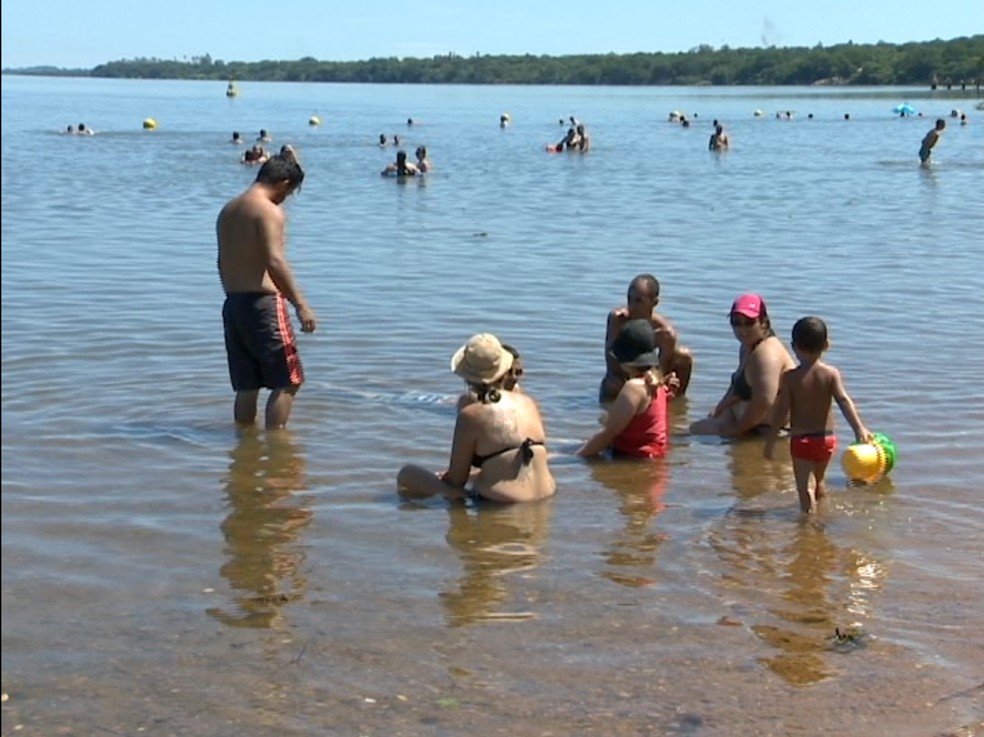 Balneário de Panorama também recebe muitos turistas no fim de ano (Foto: Reprodução/TV Fronteira)