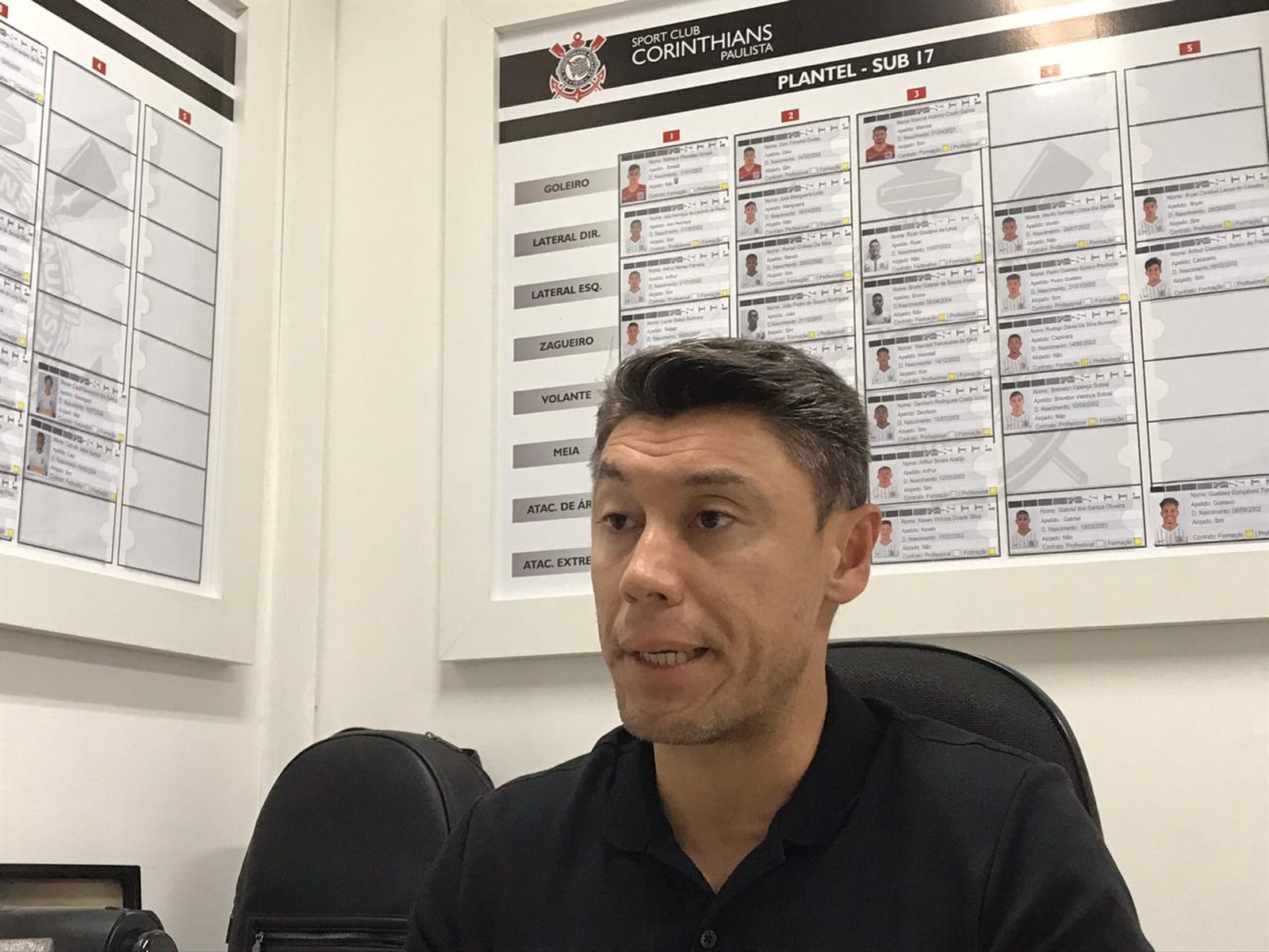 Gerente da base do Corinthians projeta vitórias com inauguração de CT e quer promover excursões