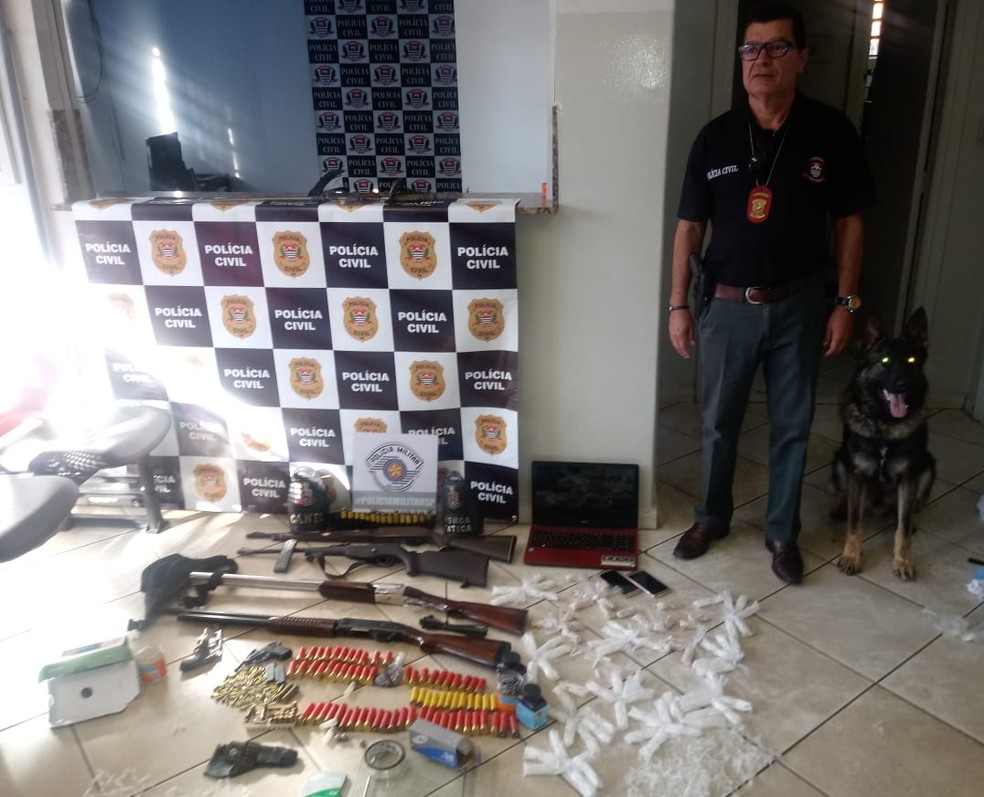 Polícia Civil fez buscas no bairro Santa Mônica e na fazenda Água da Rosa, em São Manuel — Foto: Polícia Civil/Divulgação