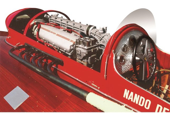 Motor Ferrari-barco (Foto: Reprodução : site duPont)