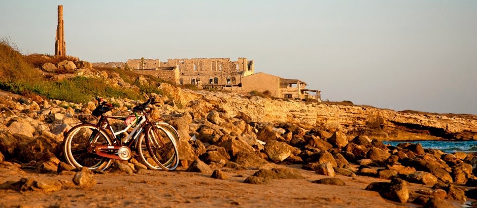 Sicilia de bike (Foto: Divulgação)