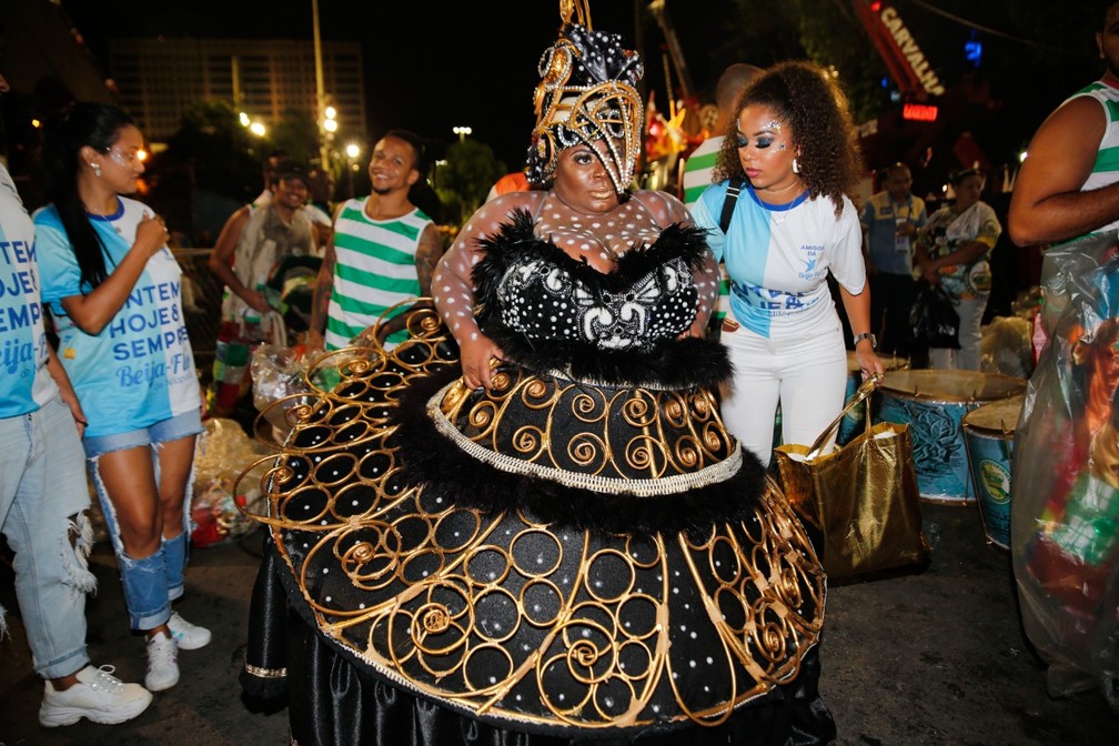 Jojo Todynho em seu  segundo desfile como destaque pela Beija-Flor — Foto: Marcos Serra Lima/G1