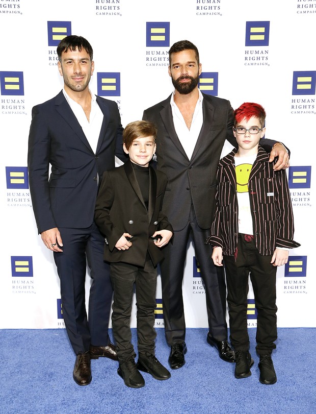 Ricky Martin e Jwan Yosef com os filhos (Foto: Getty Images)