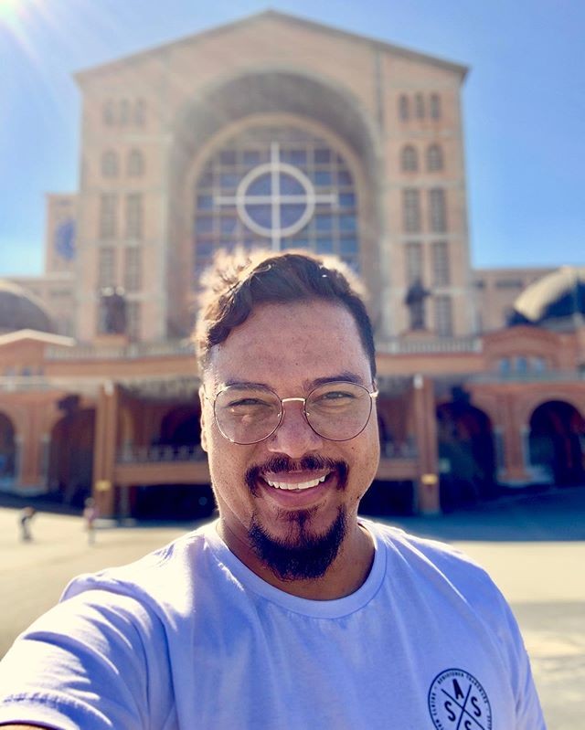 Bruno Cardoso, do Sorriso Maroto, anuncia que será pai