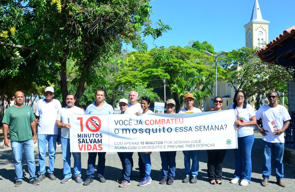 Equipes da Vigilância em Saúde fizeram ação nas ruas contra o mosquito da dengue em Quissamã — Foto: Prefeitura de Quissamã