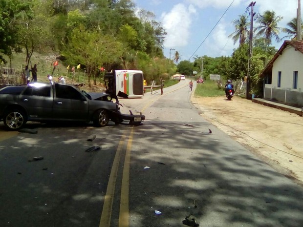 Acidente de trânsito na rodovia RN-269 em Canguaretama, RN (Foto: Divulgação/CPRE)