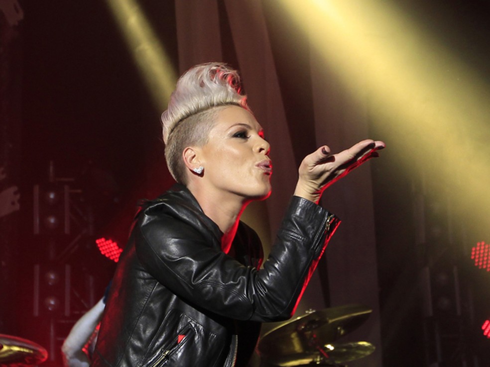 A cantora americana Pink (Foto: Reuters/Michaela Rehle)