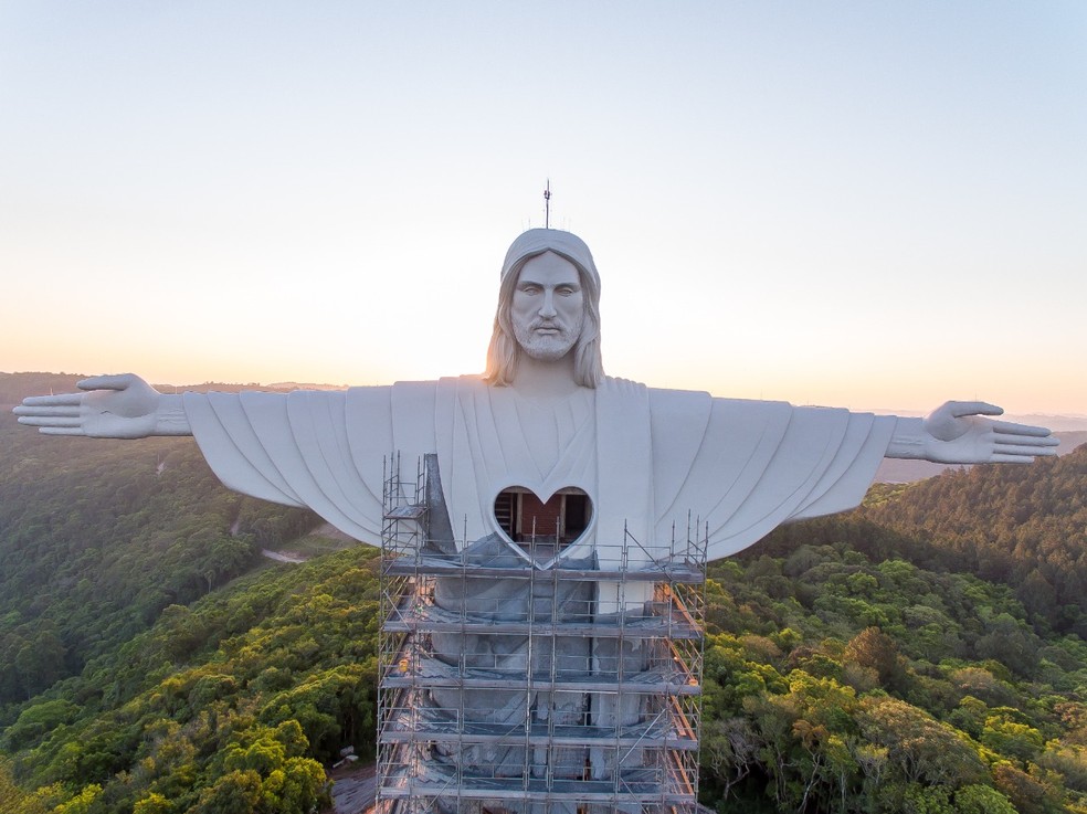 Coracao Do Cristo Protetor E Revelado Em Encantado Veja Imagens Rio Grande Do Sul G1