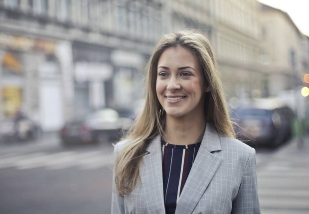 O estudo também aponta que 70% concordam que só existe democracia de fato com a presença de mulheres (Foto: Pexels)