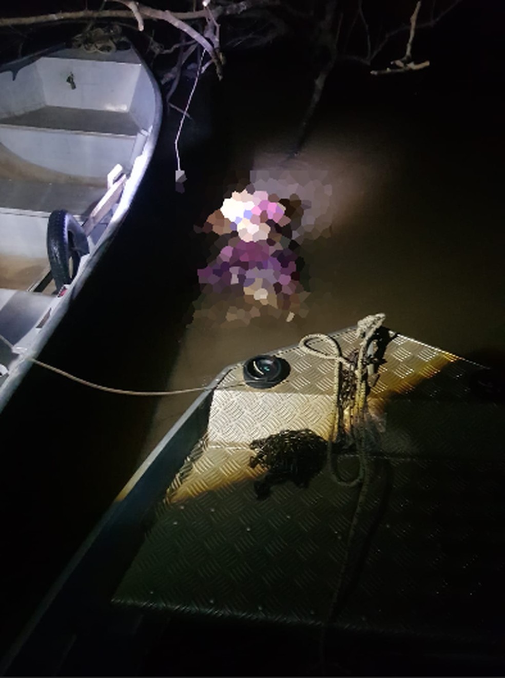 Corpo foi encontrado no rio Providência, em Miracema do Tocantins — Foto: Divulgação
