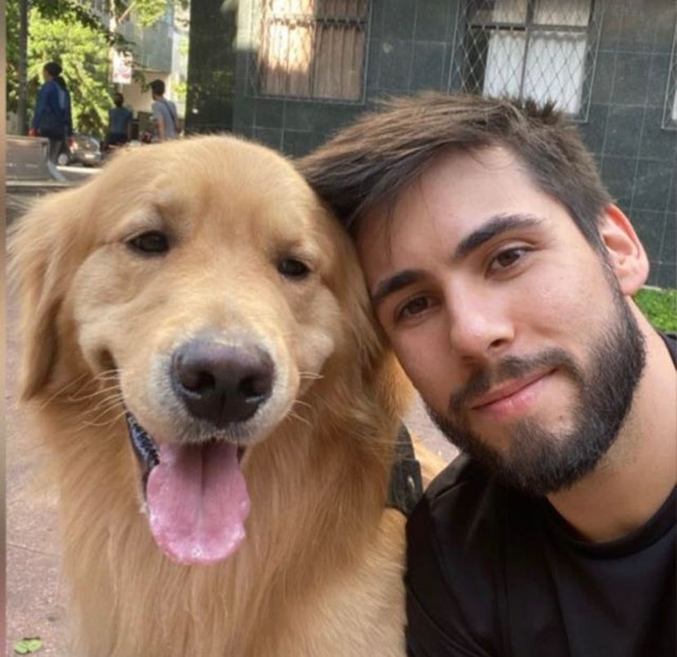 José Flávio Carneiro dos Santos, de 27 anos, suspeito de agredir, pelo menos, três mulheres.  — Foto: Redes sociais 