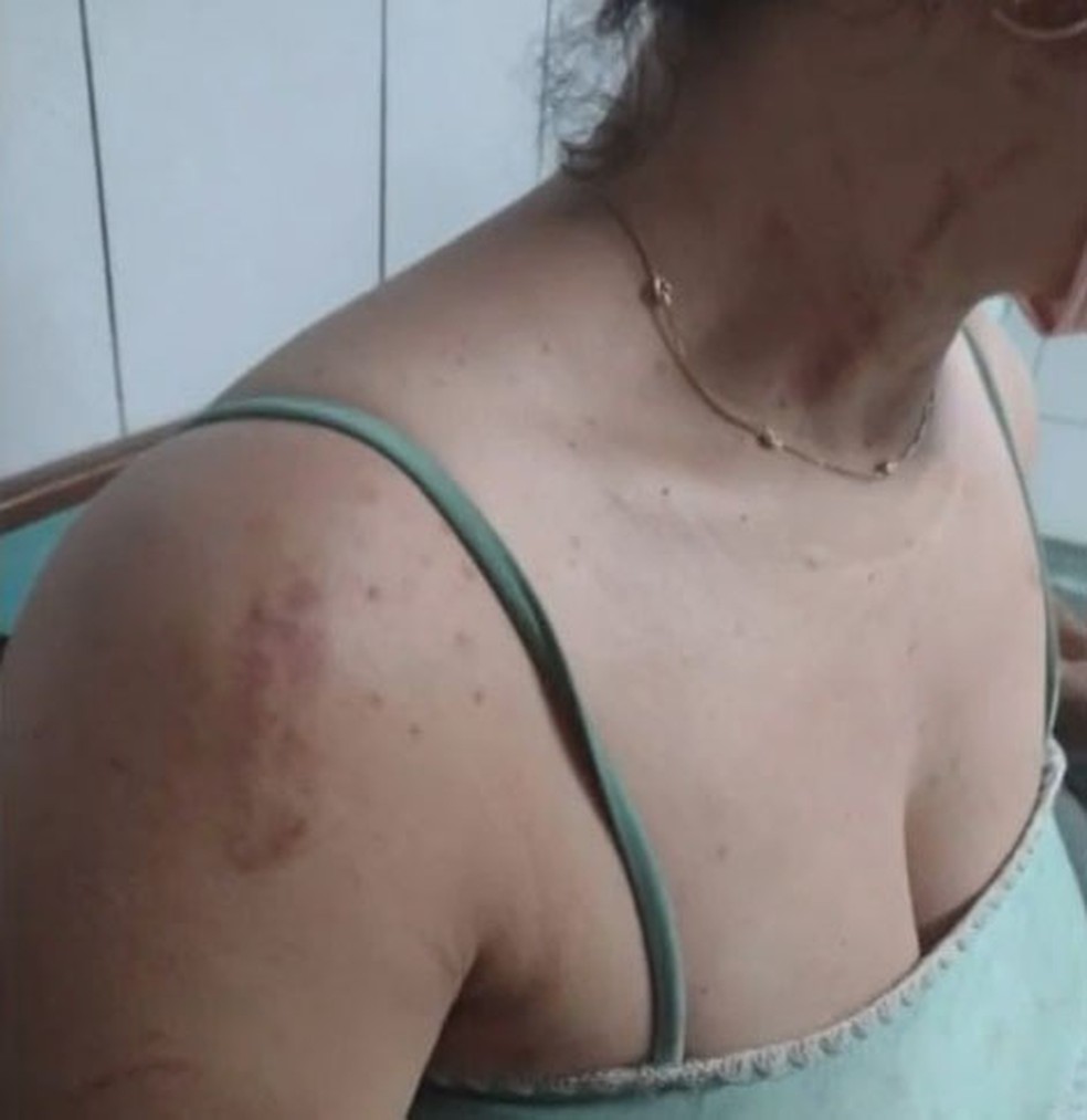 Jonatha foi preso por agredir e promover 'sessão de tortura' contra esposa, com quem tem duas filhas — Foto: Reprodução/TV Bahia