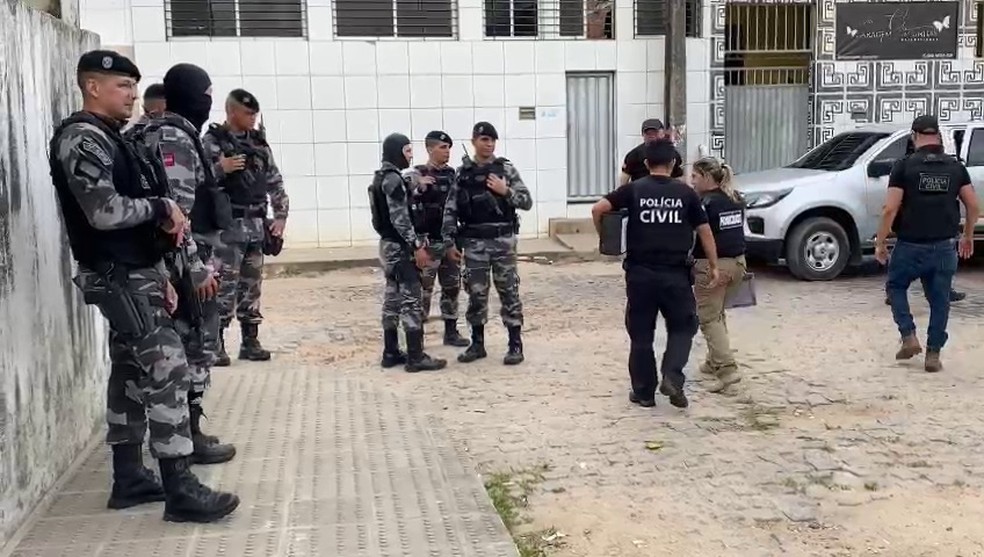 Operação Redenção acontece no Cristo Redentor, com participação das polícias Civil e Militar — Foto: Antonio Vieira/TV Cabo Branco