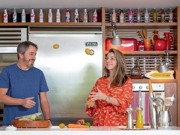 Lifestyle Clima na montanha - Sergio e Renata na cozinha (Foto: Ana Branco)