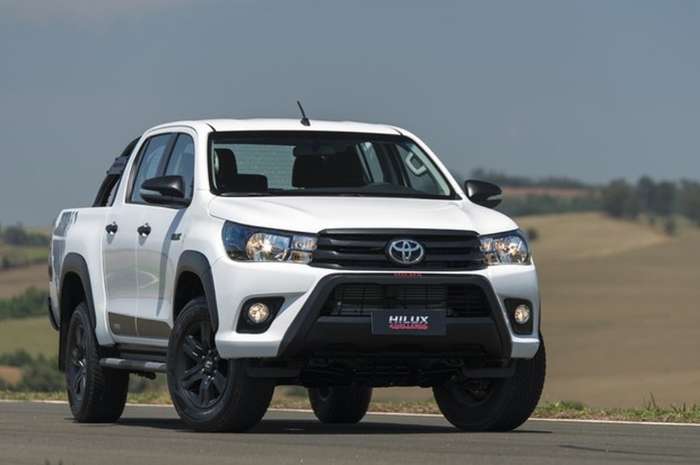 Toyota Hilux E Sw4 Ganham Novas Versoes Para A Linha 2018 Carros Autoesporte
