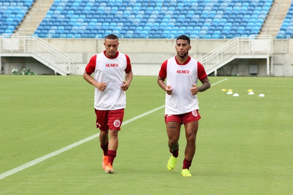 Cesinha e Luiz Fernando estão treinando no América-RN — Foto: Divulgação/ América-RN