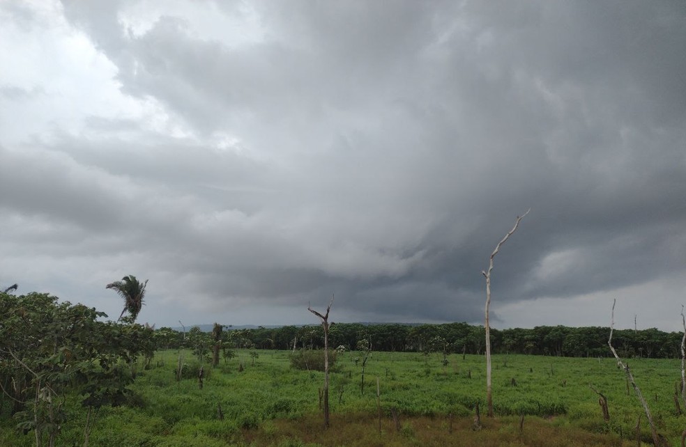 Previsão do tempo, Rondônia, Nublado, Chuva, Porto Velho — Foto: Jaíne Quele Cruz/g1