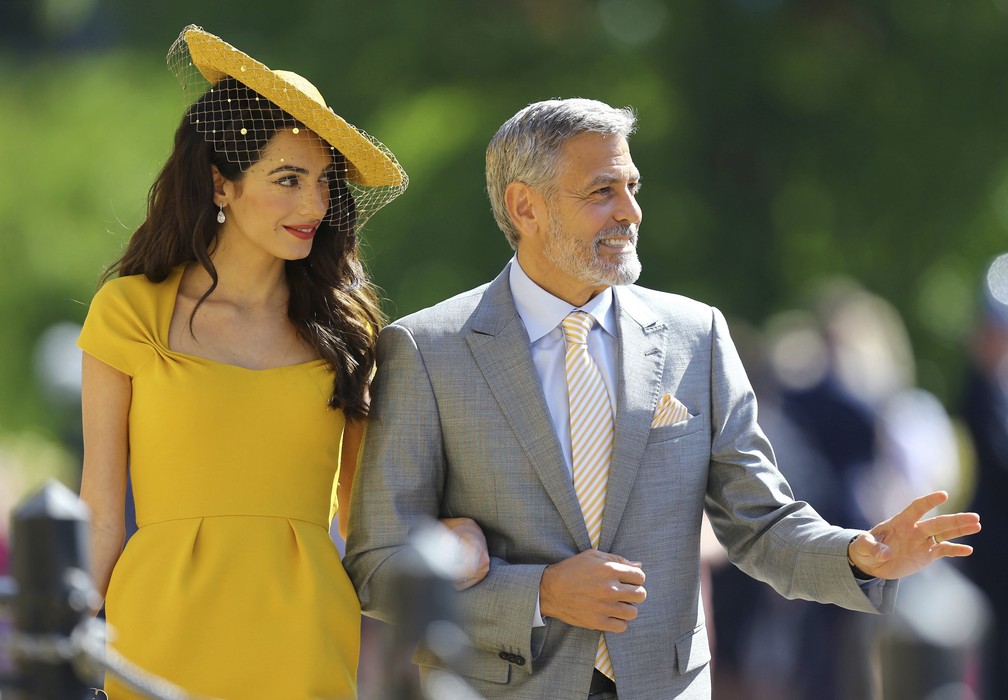 Amal Alamuddin e George Clooney chegam para o casamento real (Foto: Gareth Fuller/pool photo via AP)