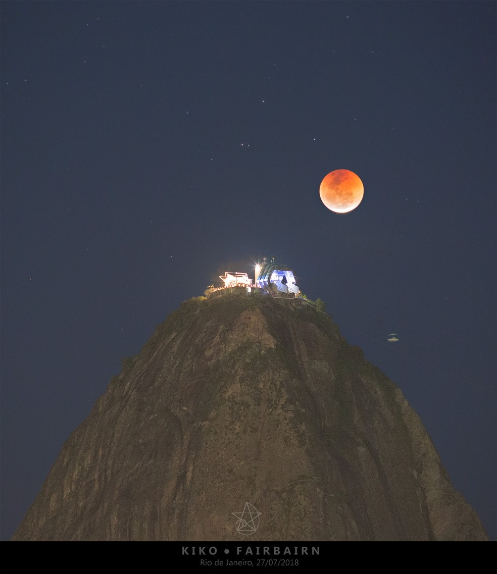 Eclipse lunar fotografado no Pão de Açúcar — Foto: Carlos Kiko Fairbairn/Facebook